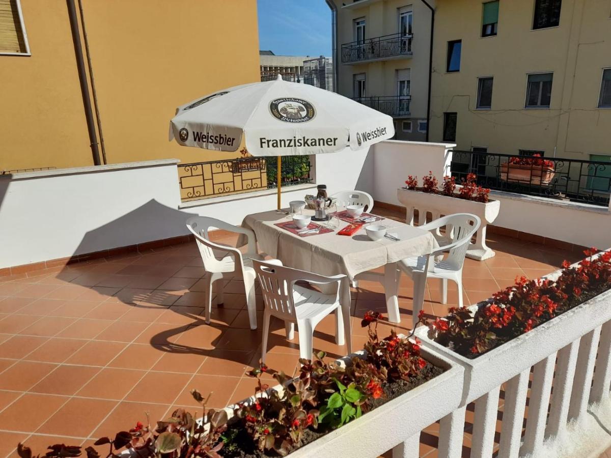 Casa El Paso Leilighet Padenghe sul Garda Eksteriør bilde